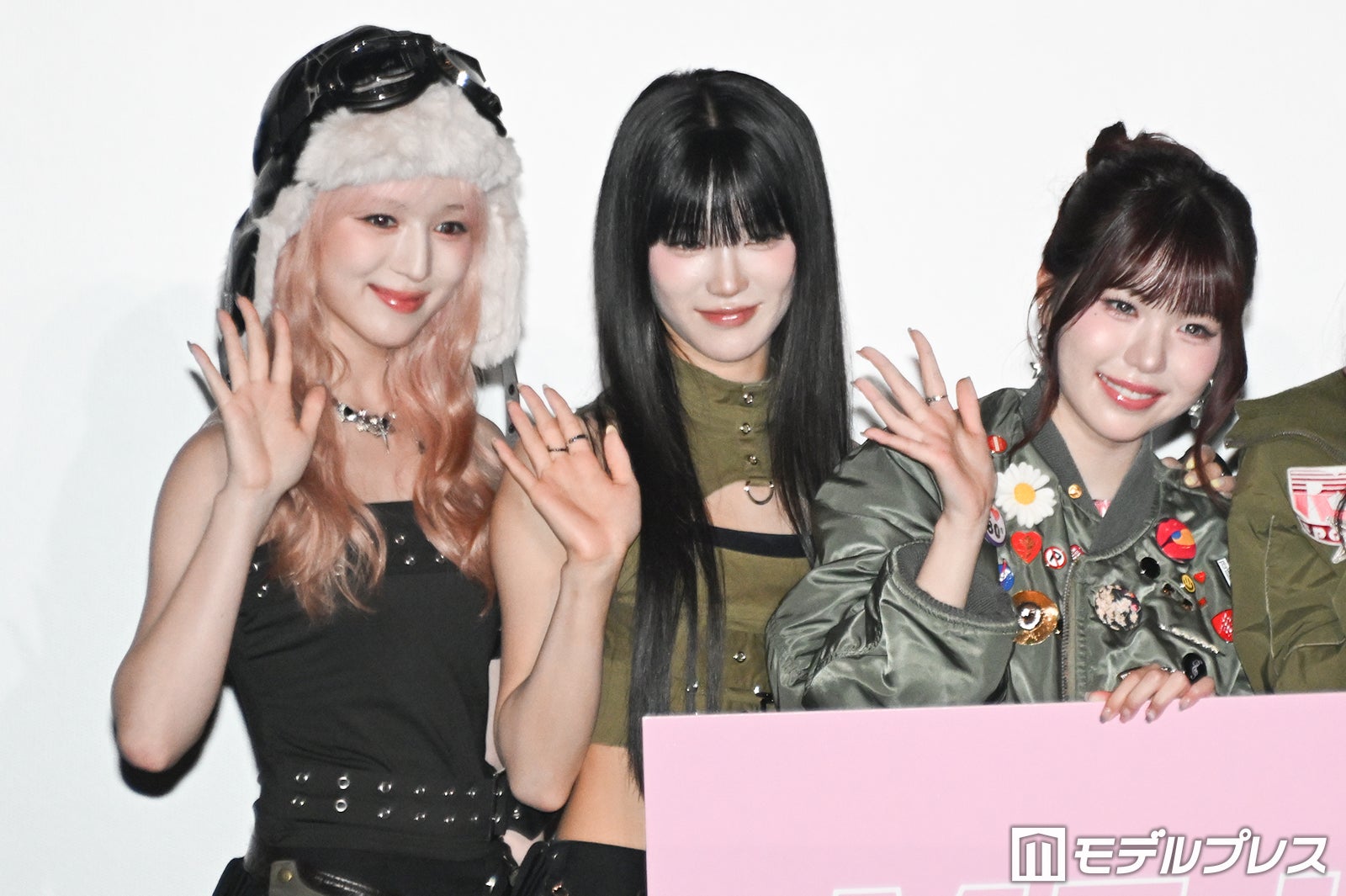 SUZU、MIU、TSUZUMI（C）モデルプレス
