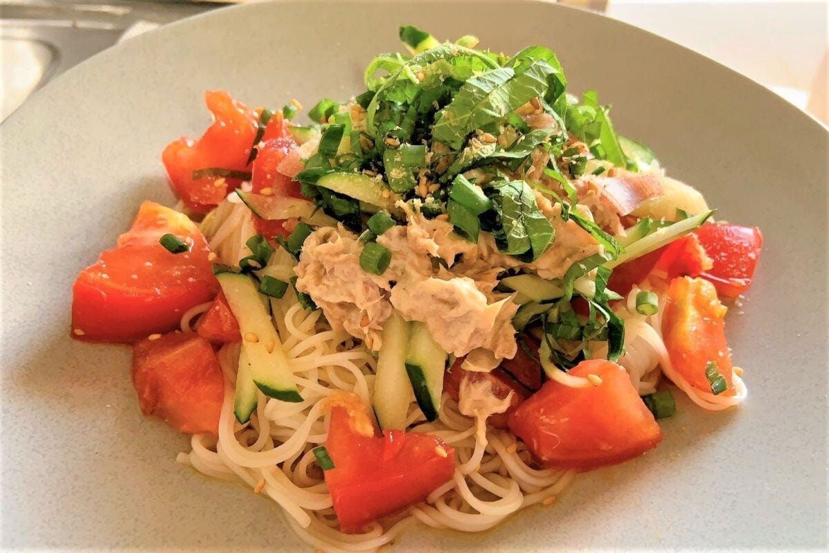 ツナとトマトのぶっかけそうめん