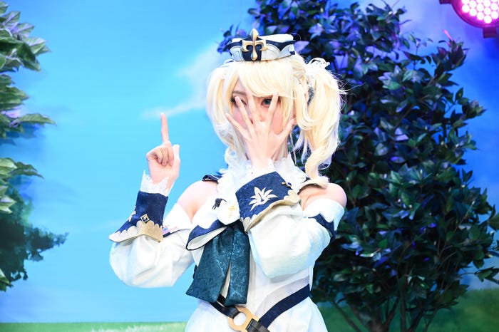 「ダレダレ?コスプレショー」でコスプレを披露した有名人(C)日本テレビ