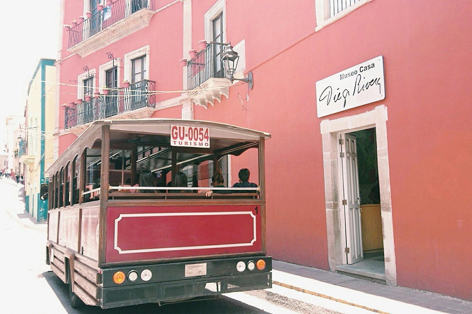 画像提供：所属事務所