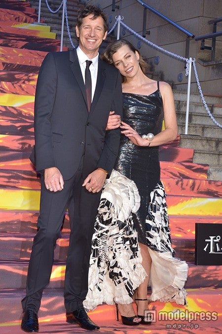 ポール・W・S・アンダーソン監督、ミラ・ジョヴォヴィッチ夫妻