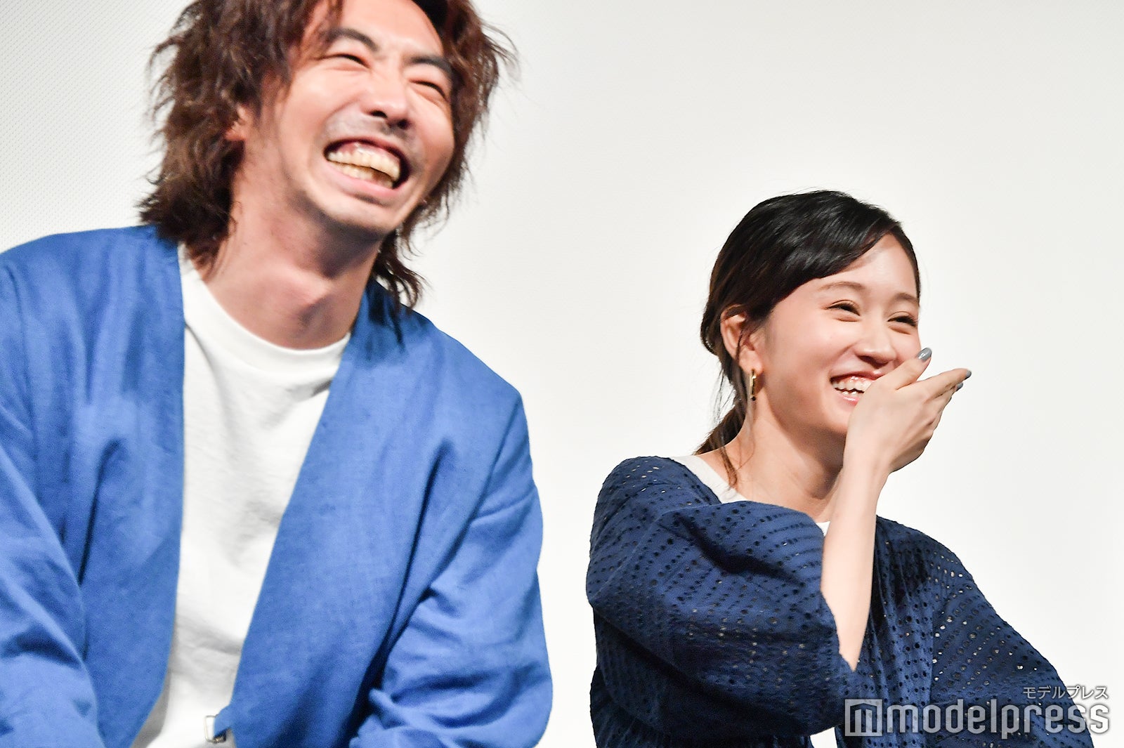 柄本時生、前田敦子 （C）モデルプレス