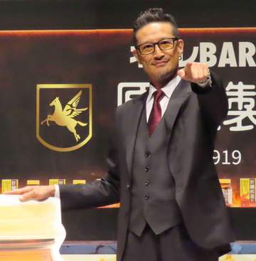 松岡昌宏「おお～、おめでとう」 田中みな実と結婚の亀梨和也を祝福「和也とみなみちゃん。『タッチ』でしょ」 