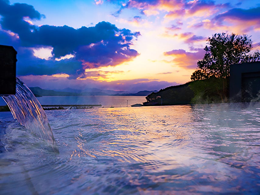 長崎「大江戸温泉物語 西海橋コラソンホテル」絶景露天に夏季プール…リゾート感漂う温泉ホテル