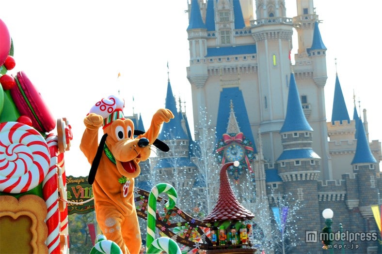 東京ディズニーランド「ディズニー・サンタヴィレッジ・パレード」