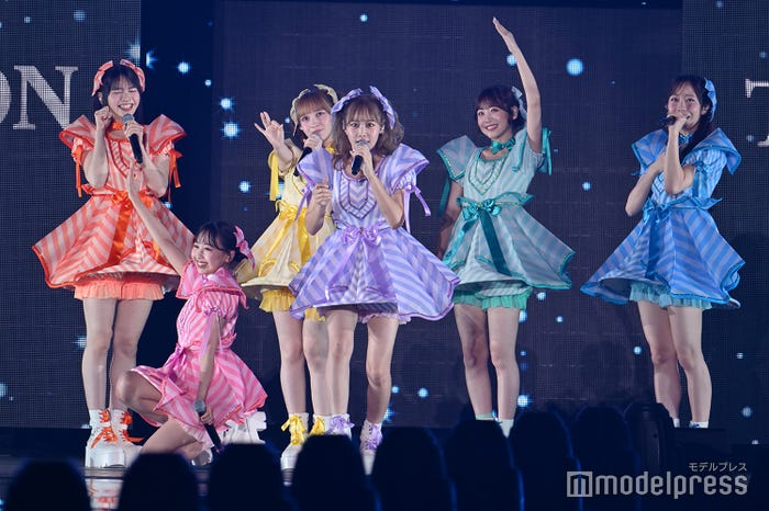 FRUITS ZIPPER(C)モデルプレス