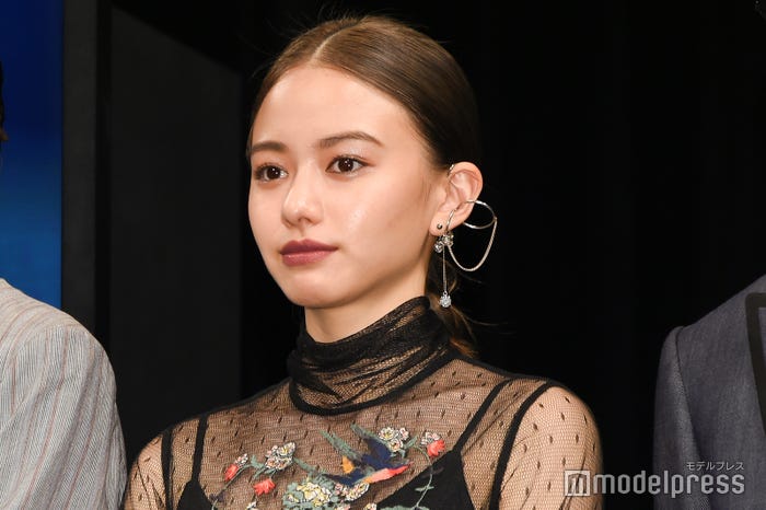 山本舞香(C)モデルプレス