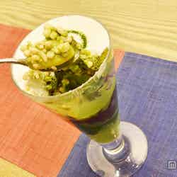 ポン菓子の食感が楽しい「まるとパフェ」1,001円