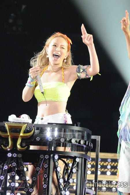 「ayumi hamasaki 15th Anniversary TOUR ~A BEST LIVE~」を開催した浜崎あゆみ