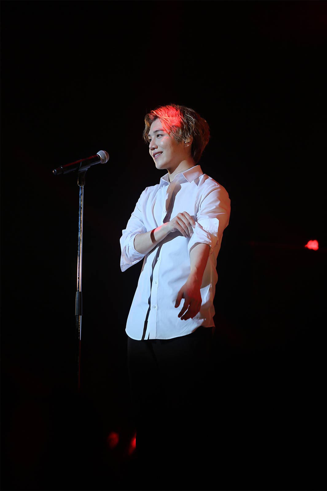 ジンホ （C）CUBE ENTERTAINMENT JAPAN