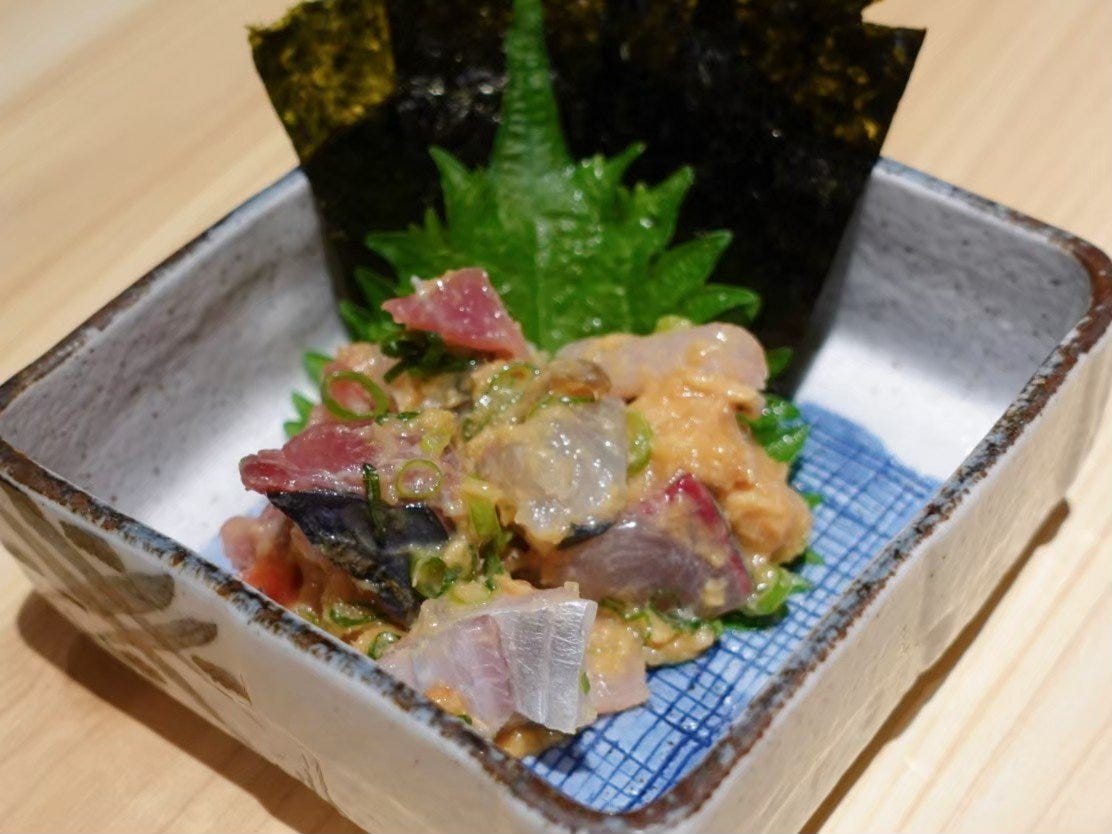 鯛の鯛仕込みのなめろう（599円）