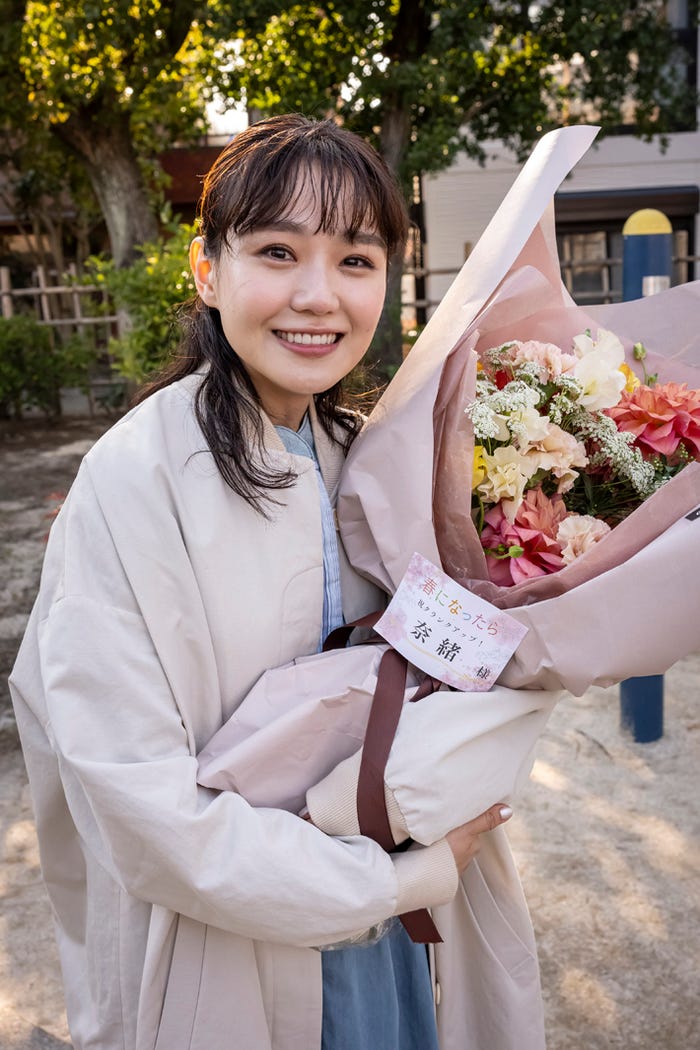 奈緒(C)カンテレ