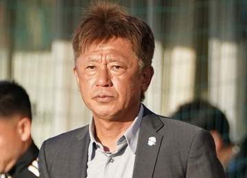 もう60歳なの！？元サッカー日本代表がダンディなイケオジに！実弟・三浦知良と2ショットに反響「カズ＆ヤス！」「最高です」