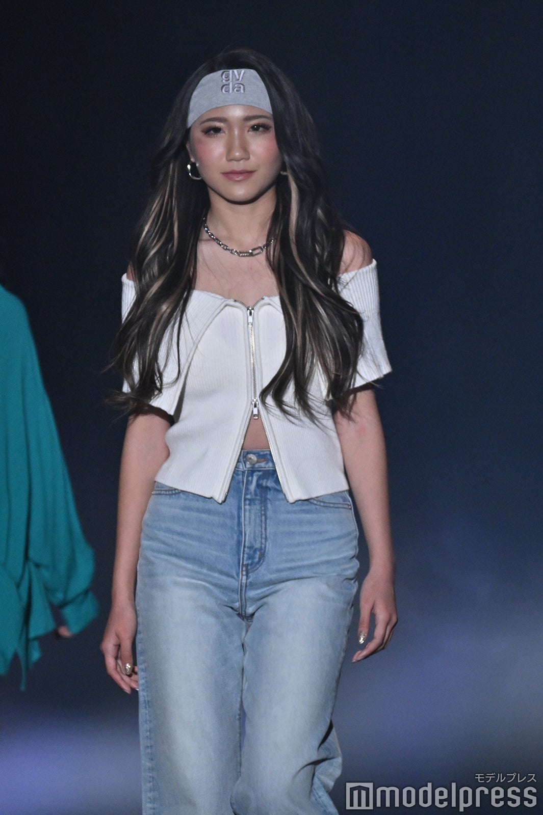 SERINA（C）モデルプレス