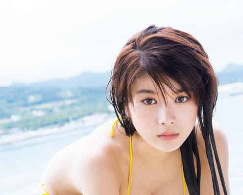 馬場ふみか、ビキニで魅せる柔らか美バスト “脱ぐとすごいボディ”に釘付け