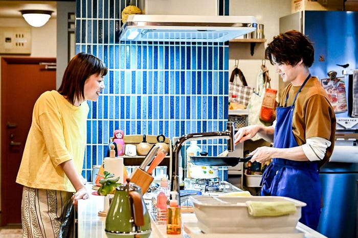 上野樹里、磯村勇斗/「持続可能な恋ですか?~父と娘の結婚行進曲~」第4話より(C)TBS