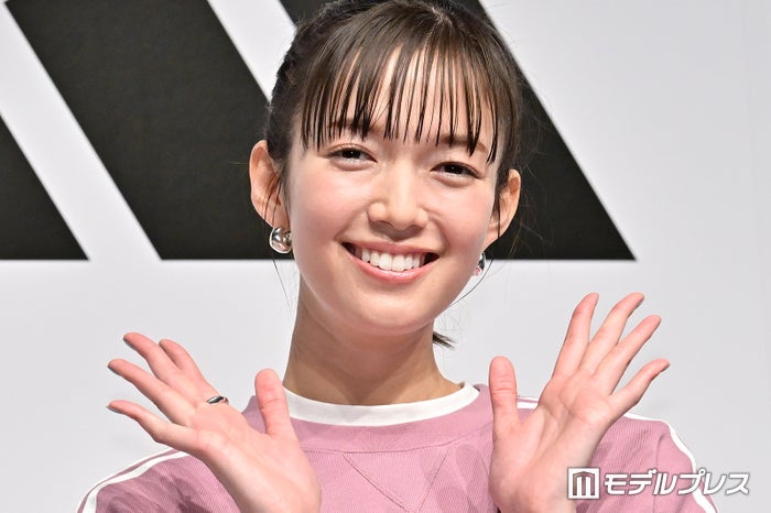 佐藤栞里、人気アナの自宅で激しい腹痛に襲われ夜間救急へ 当時の状況明らかに「しゃがみ込んで動けない状態」