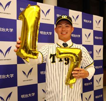 元虎ドラ1新人王「頑張って」と後輩激励 阪神1位指名は大学後輩でポジションも同じ 「高おめでとう」と現在の同僚の指名も祝福