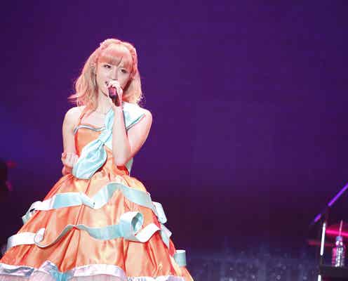 Dream Ami、かぼちゃドレスで熱唱 E-girlsメンバーと「本気の仮装」ハロウィンパーティーを明かす
