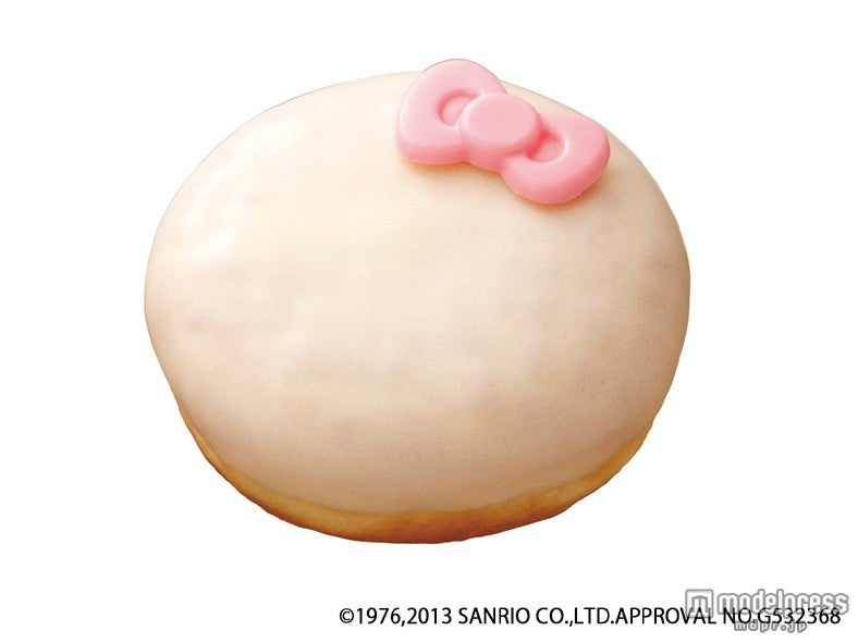 イースト生地のドーナツに青りんごホイップをつめ、ホワイトチョコでコーティング&リボンチョコをトッピング【青りんごホイップ】