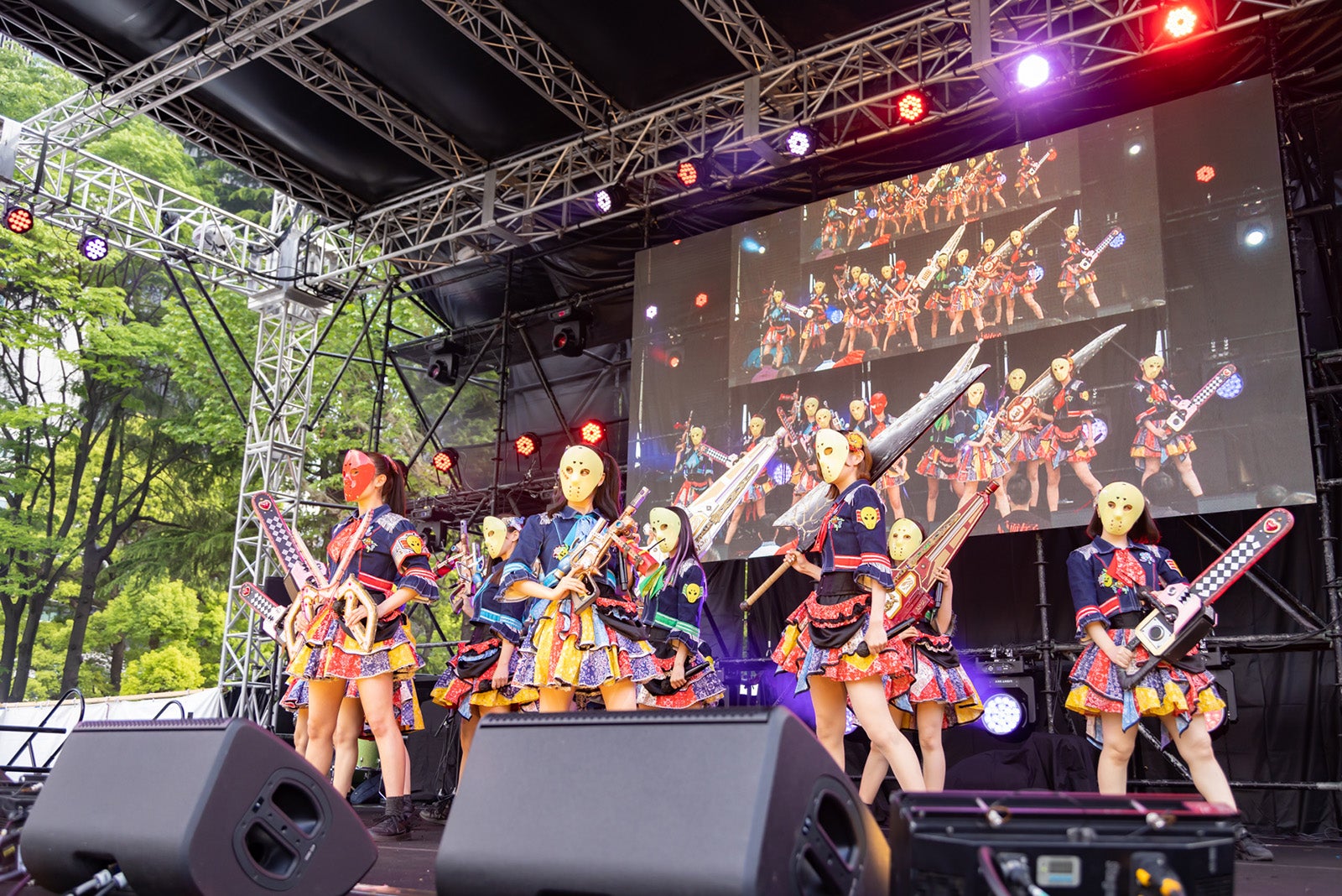 仮面女子（提供写真）