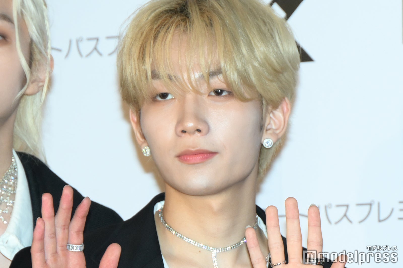 オム・テミン／Hi-Fi Un!corn（C）モデルプレス