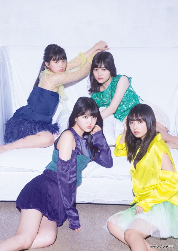 (左から)大園桃子・久保史緒里・山下美月・与田祐希(C)佐藤佑一/ヤングマガジン