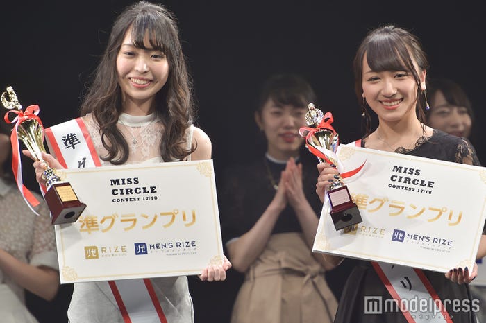 (左から)白井佑奈さん、田中みなみさん (C)モデルプレス