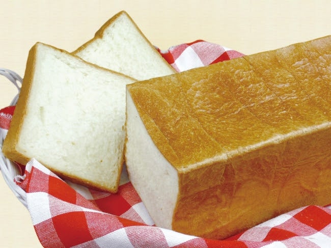 シンプルながらこだわりいっぱいのパンも／画像提供：カルチュア・コンビニエンス・クラブ