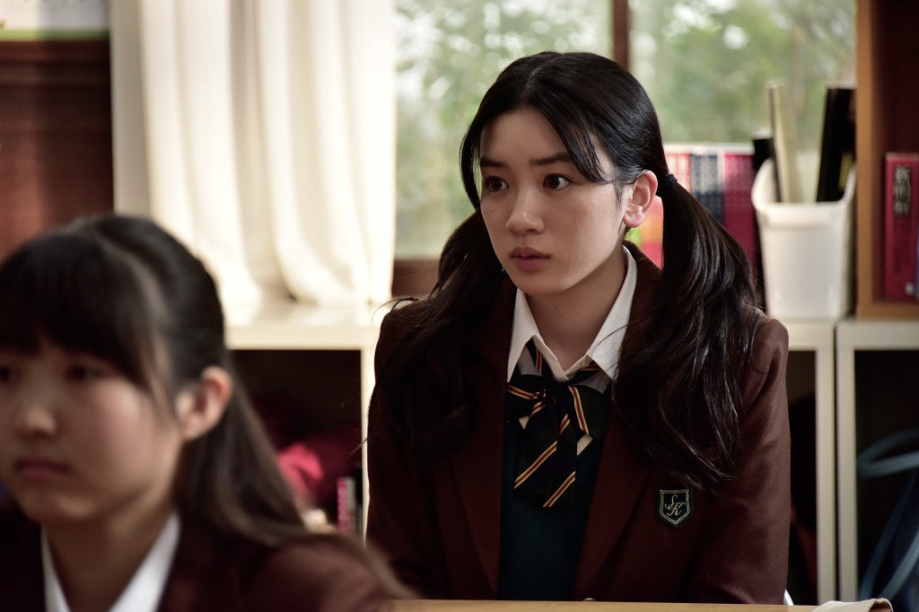 永野芽郁（C）2017 フジテレビジョン 東宝 集英社　（C）やまもり三香／集英社