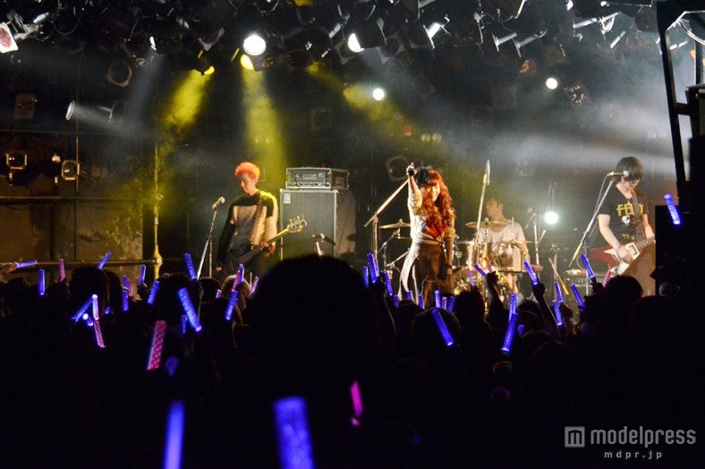 “Milky Bunny”（ミルキーバニー）こと益若つばさ