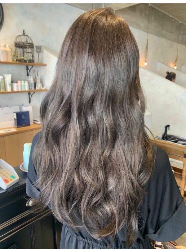 ロング向けの秋のトレンドヘアカラー特集 おしゃれな髪色で旬の仕上がりに モデルプレス ロング向けの秋のトレンドヘアカラー特集 おしゃれな髪色で旬の仕上がりに モデルプレス