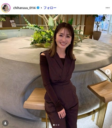 新山千春、父＆娘と「3人で乾杯した夜」顔出しショット公開「お父様の笑顔が最高」「娘さん美人すぎる」と反響