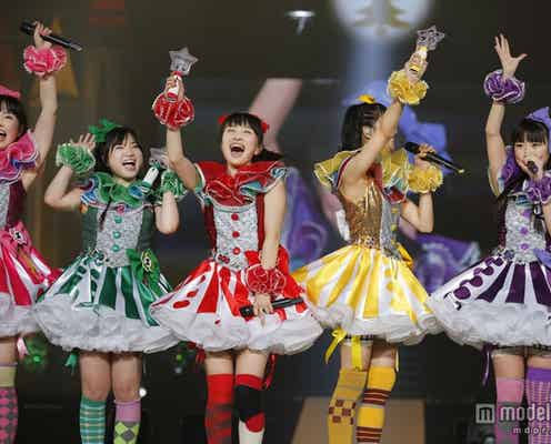 ももクロ、豪華演出にサプライズ発表も クリスマスライブに計6万人動員<セットリスト>