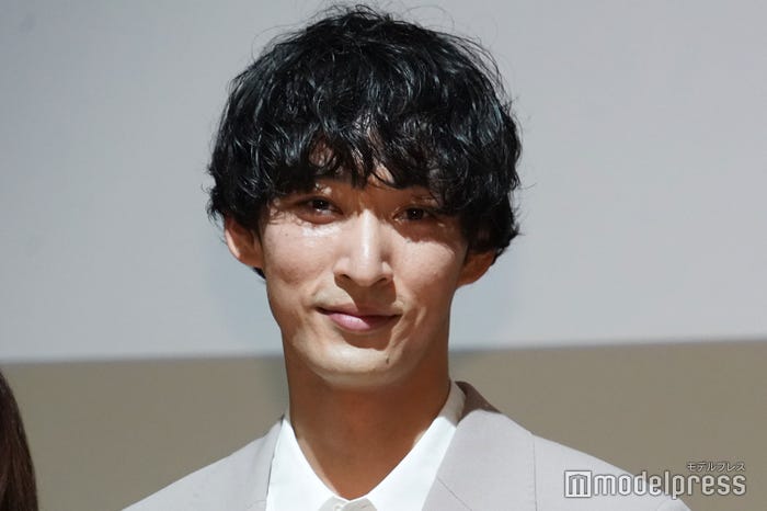 上杉柊平(C)モデルプレス