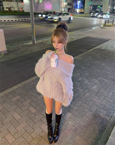 「オフショル最高」フォロワー26万人美女、"肩出し"ミニ丈ワンピ姿が「別格」の美しさ