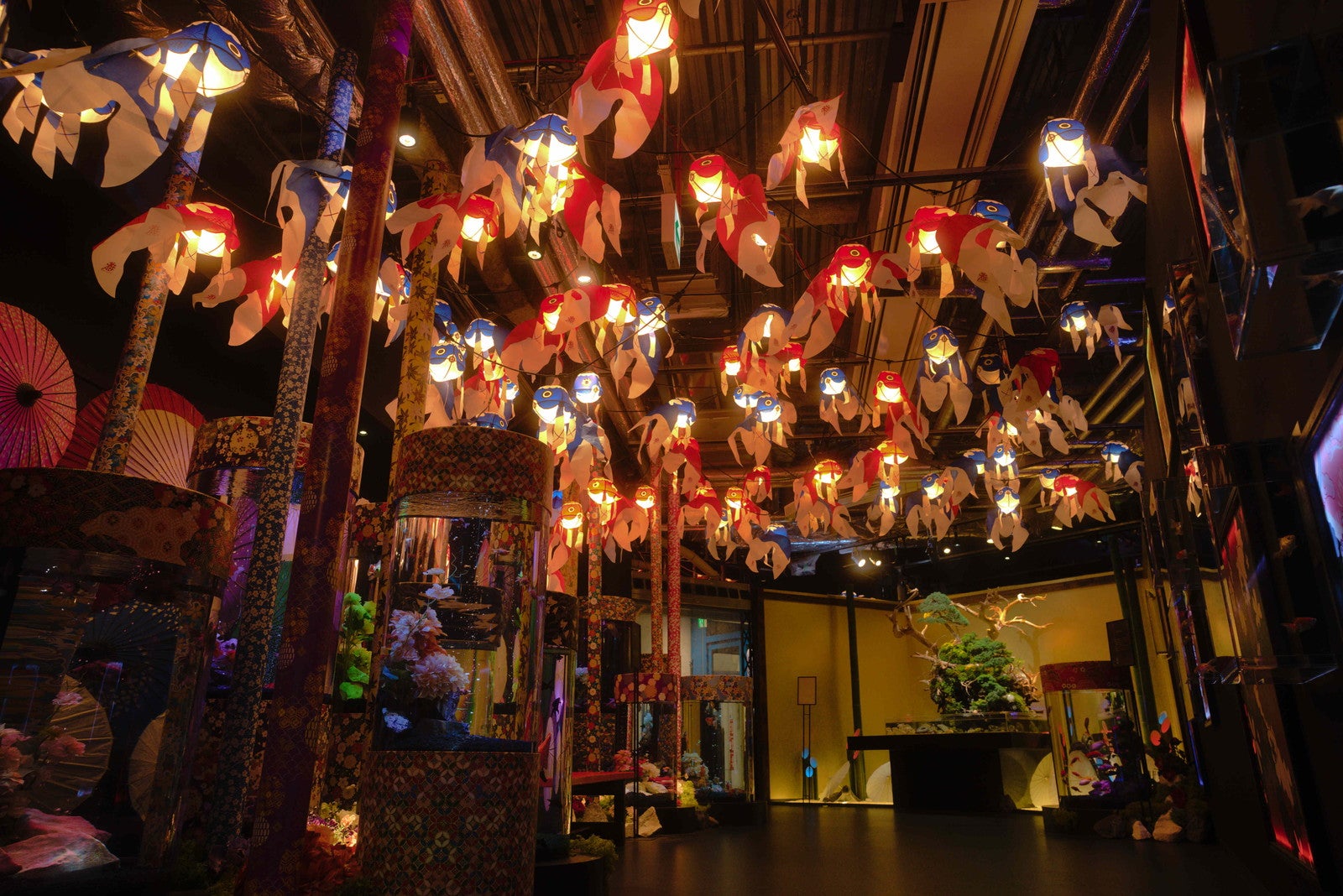 沖縄金魚ミュージアム〜龍と金魚のものがたり／提供画像