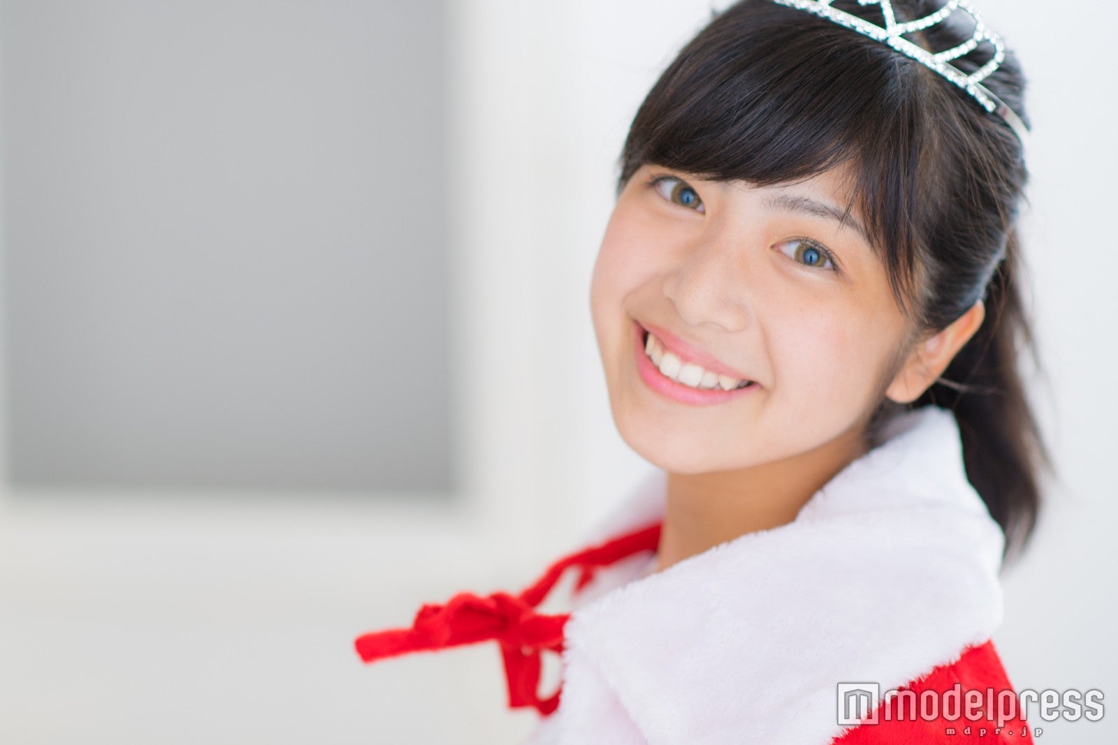 グランプリに輝いた吉田莉桜（りおちょん）さん／「高一ミスコン」（C）モデルプレス