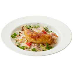 大山鶏のコンフィKiri クリームチーズカスレ/画像提供:ベルジャポン