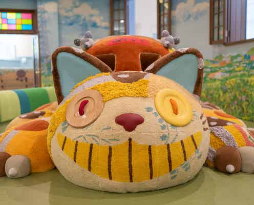 ジブリパーク「ジブリの大倉庫」映像展示室、ショップやカフェなど初公開