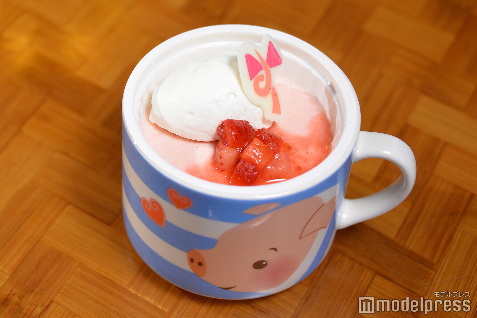 （C）モデルプレス