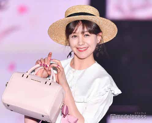 トリンドル玲奈、夏の上品レディコーデで笑顔弾ける<GirlsAward 2019 SPRING/SUMMER>