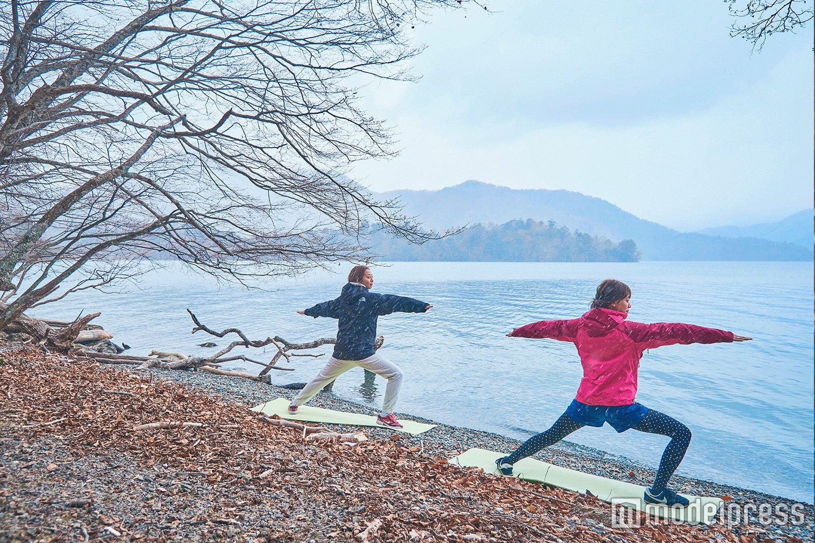 木々や鳥、波の音を聴きながらのヨガで心身ともにリフレッシュ（C）モデルプレス