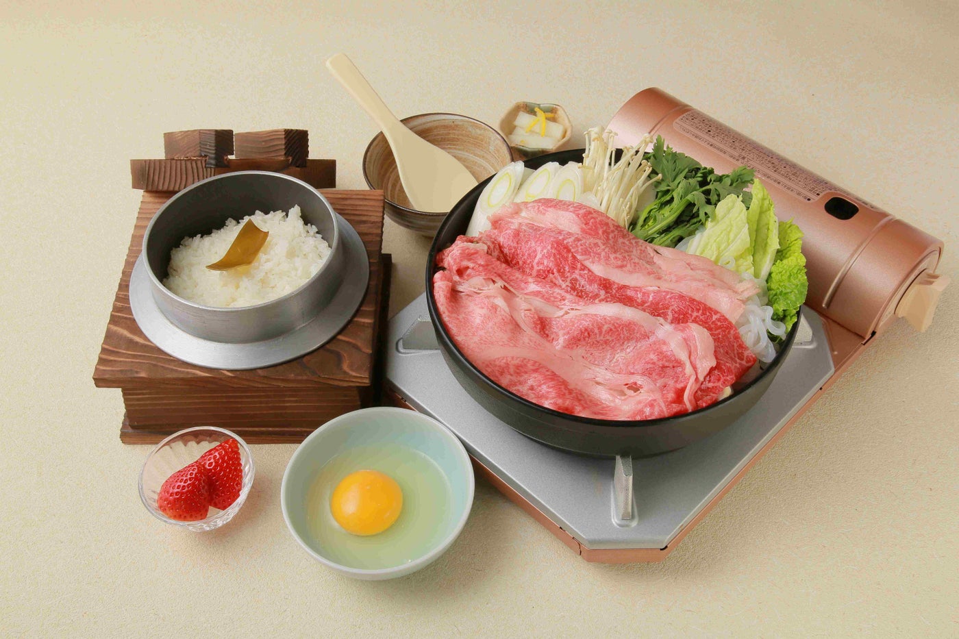 黒毛和牛すき焼御膳／提供画像