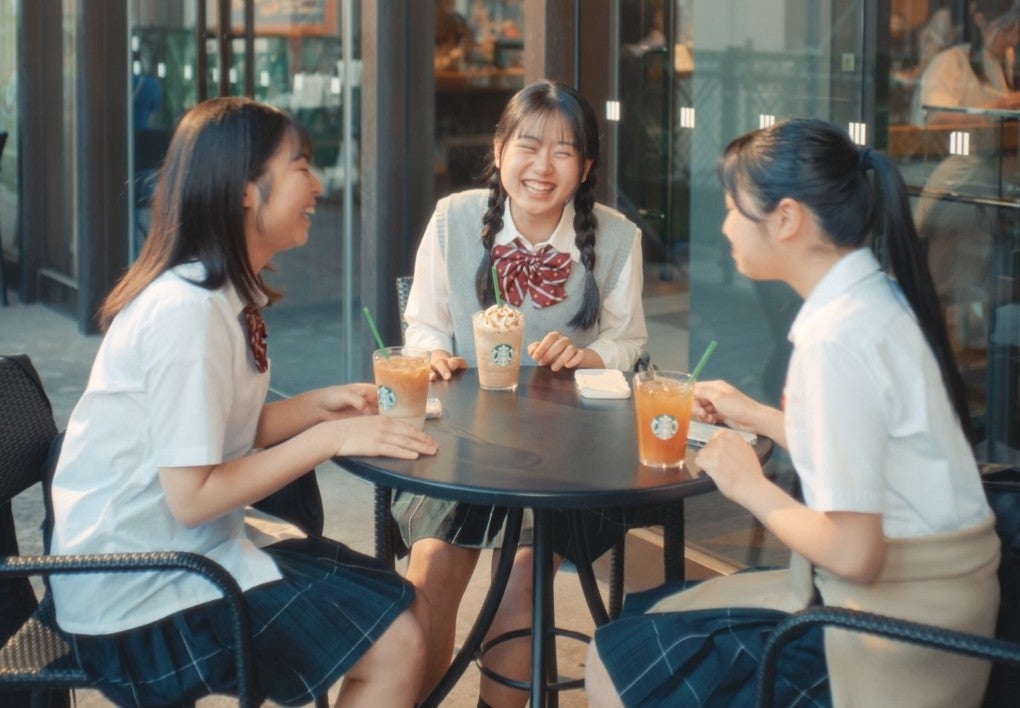 スタバ、日本初12歳～24歳向け新サービス開始「U24パス」を毎月配信