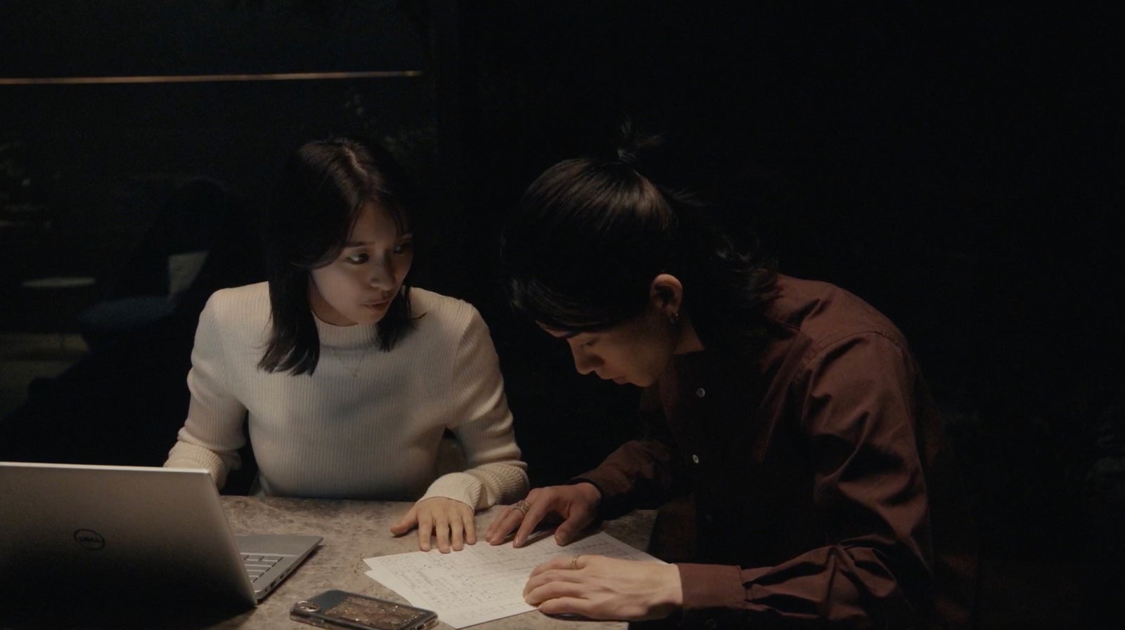 鳴海唯、森愁斗「MISS KING / ミス・キング」第4話（C）AbemaTV, Inc.