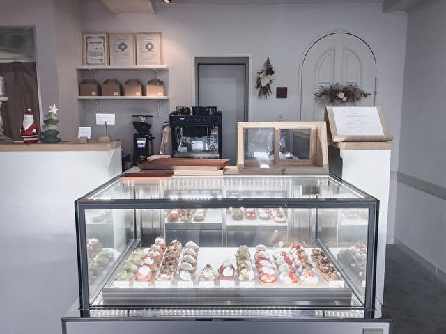 パティスリーエー