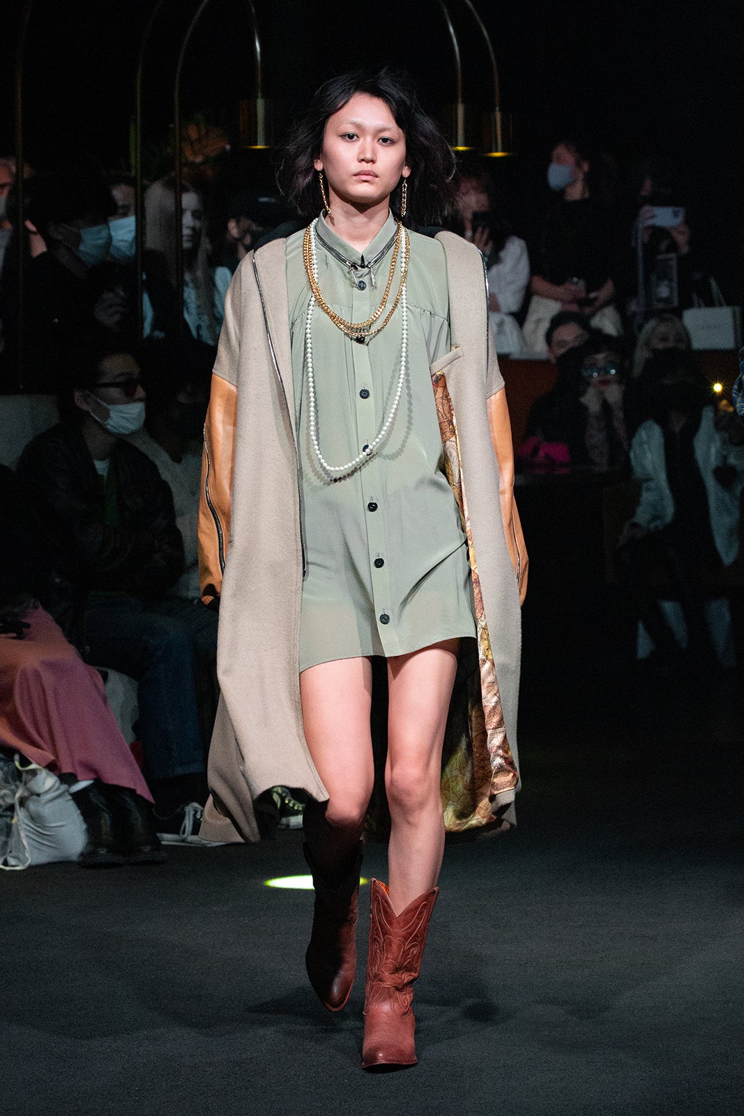 ランウェイショーの様子（提供写真）