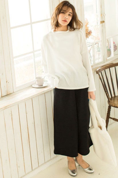 ボトルネックニットソートップス「Re:EDIT by GALSTAR」1,598円(税込)/画像提供:Re:EDIT by GALSTAR