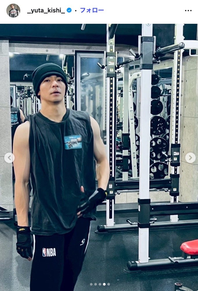 岸優太Instagramより